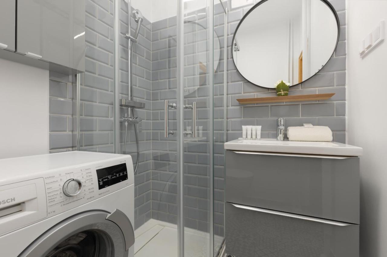 Bright Apartment Kasprzaka Warsaw Wola Near Metro Station By Noclegi Renters Buitenkant foto