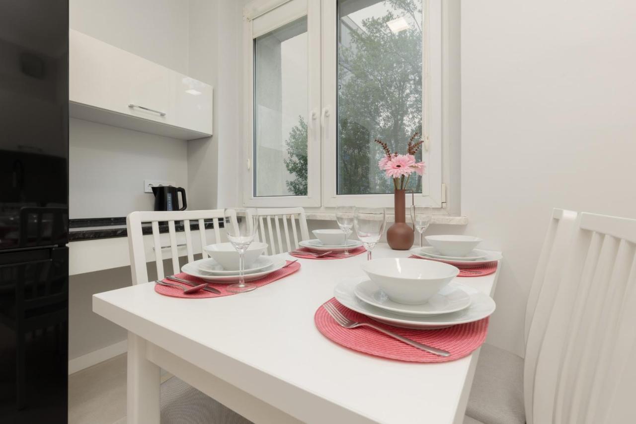 Bright Apartment Kasprzaka Warsaw Wola Near Metro Station By Noclegi Renters Buitenkant foto